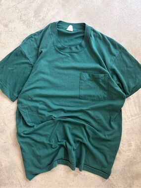 90s Vintage Green Blank Single Stitch Mens Minimalist Tshirt XL 23x27